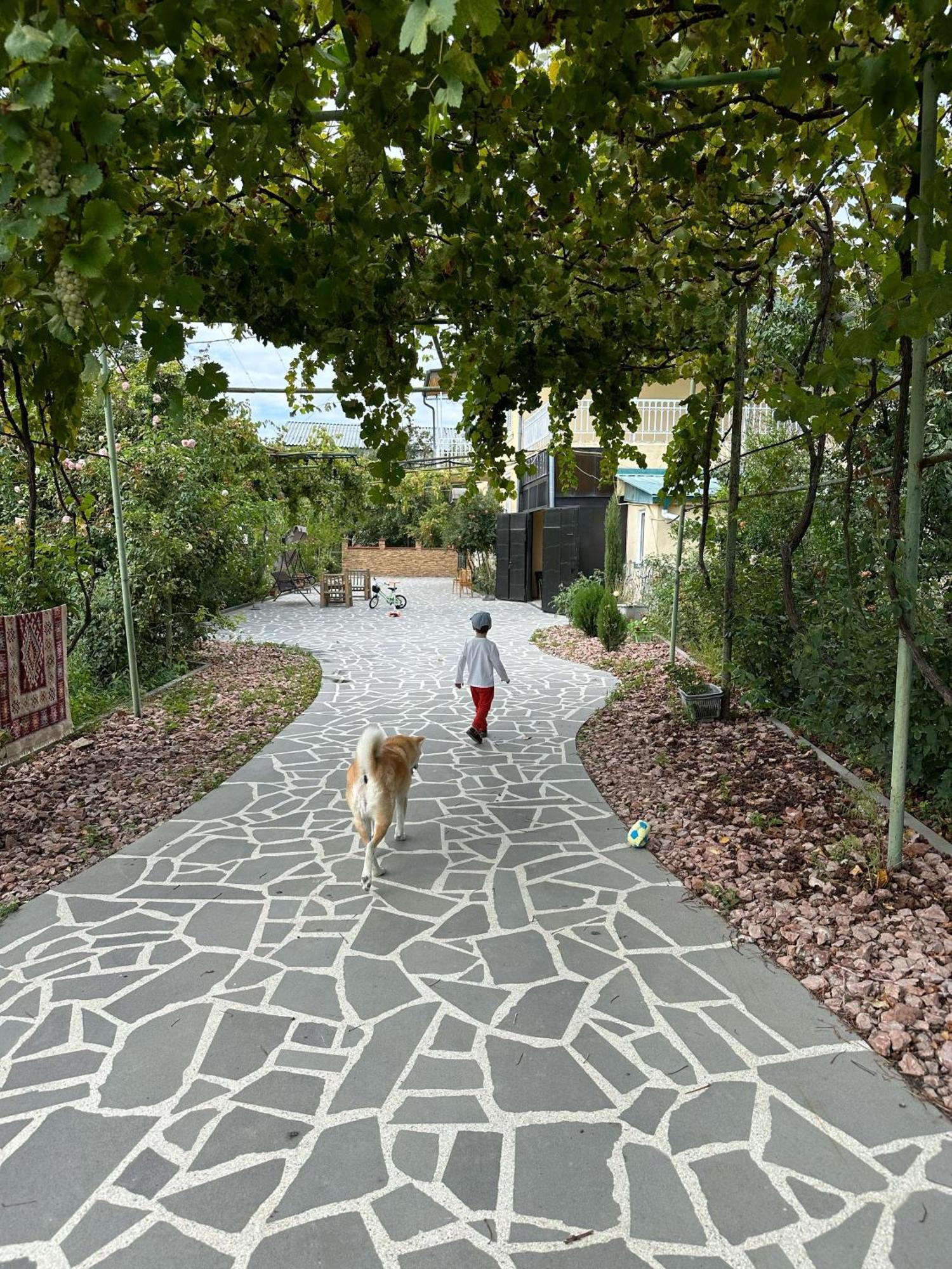 Ekas Rosengarten 哥里 外观 照片